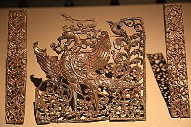 英国街头现《艾尔登法环》“痛巴士” 发售指日可待